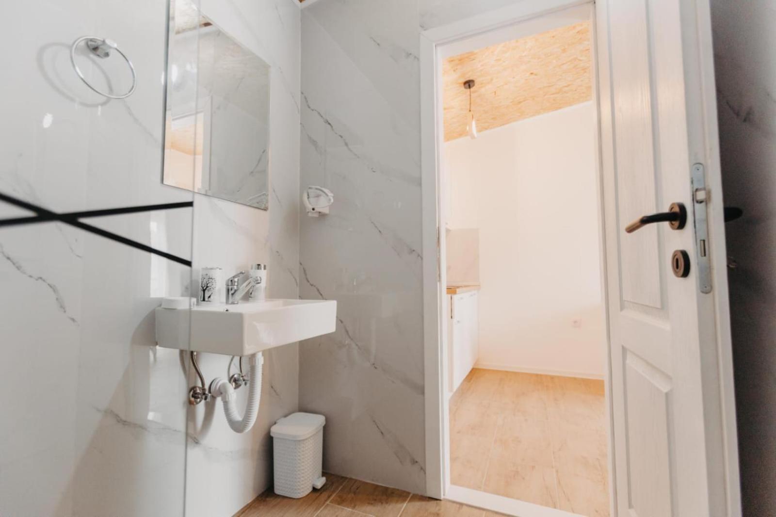 Apartmani Rosa Nevesinje Buitenkant foto