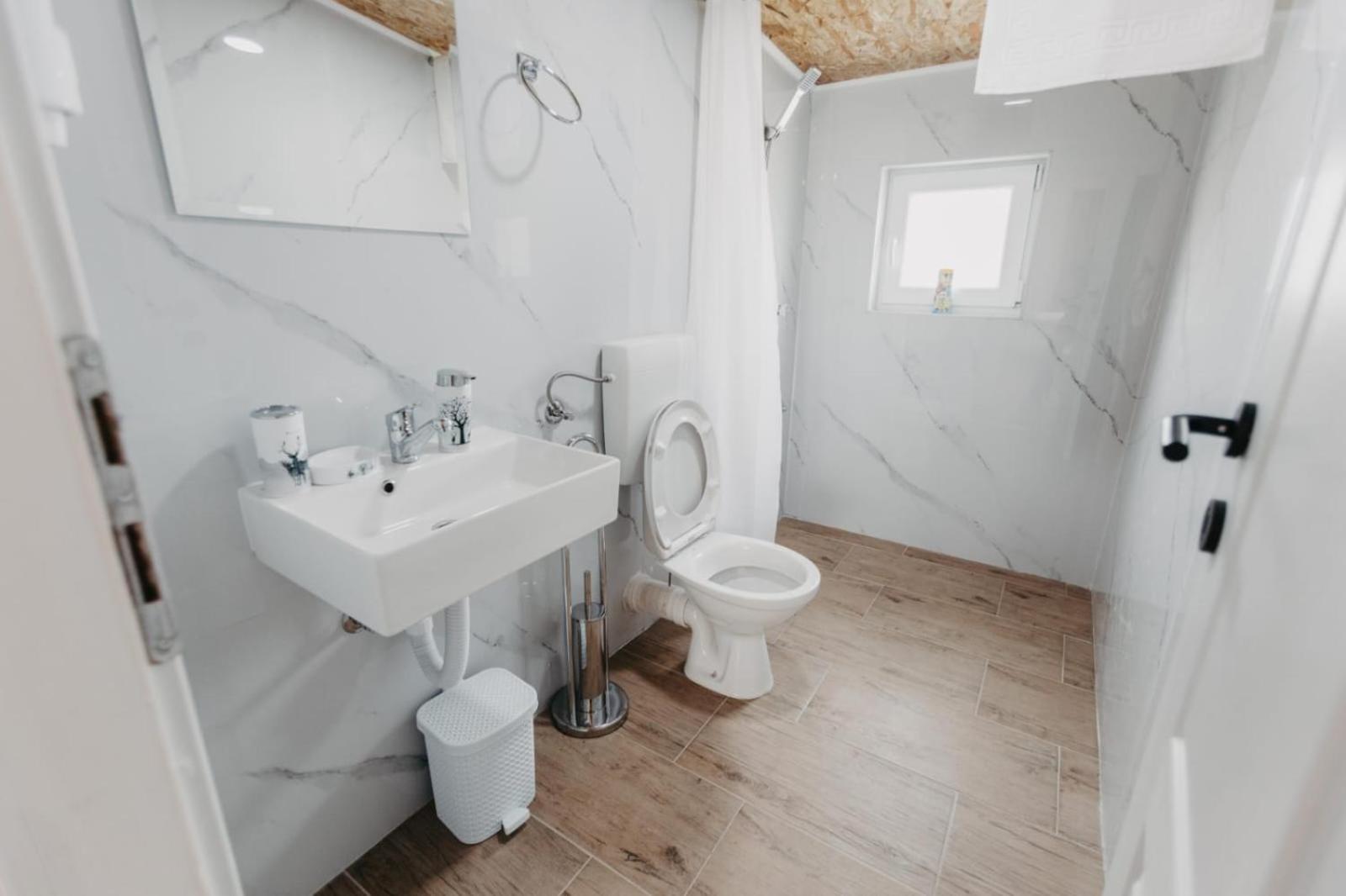 Apartmani Rosa Nevesinje Buitenkant foto